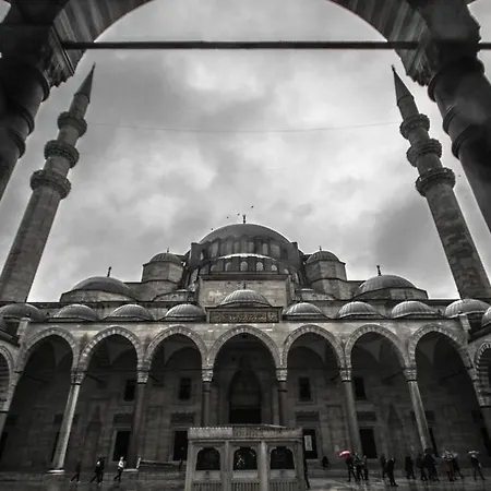 Bon Old - Special Class Hotel