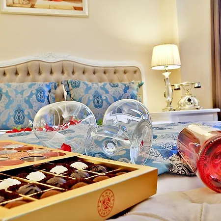 Bon Old - Special Class Hotel Istanboel